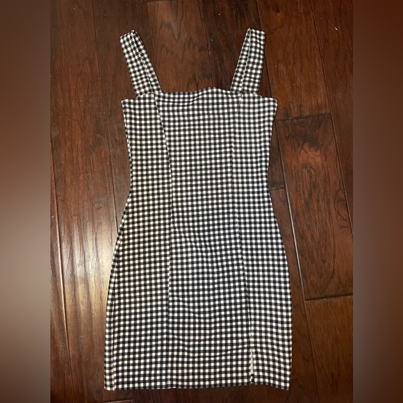 H&M Mini Dress - Picture 1 of 3
